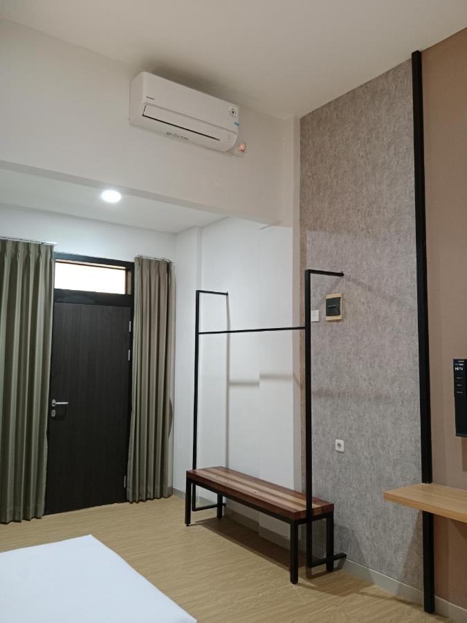 Andita Syariah Hotel Surabaya Ngoại thất bức ảnh
