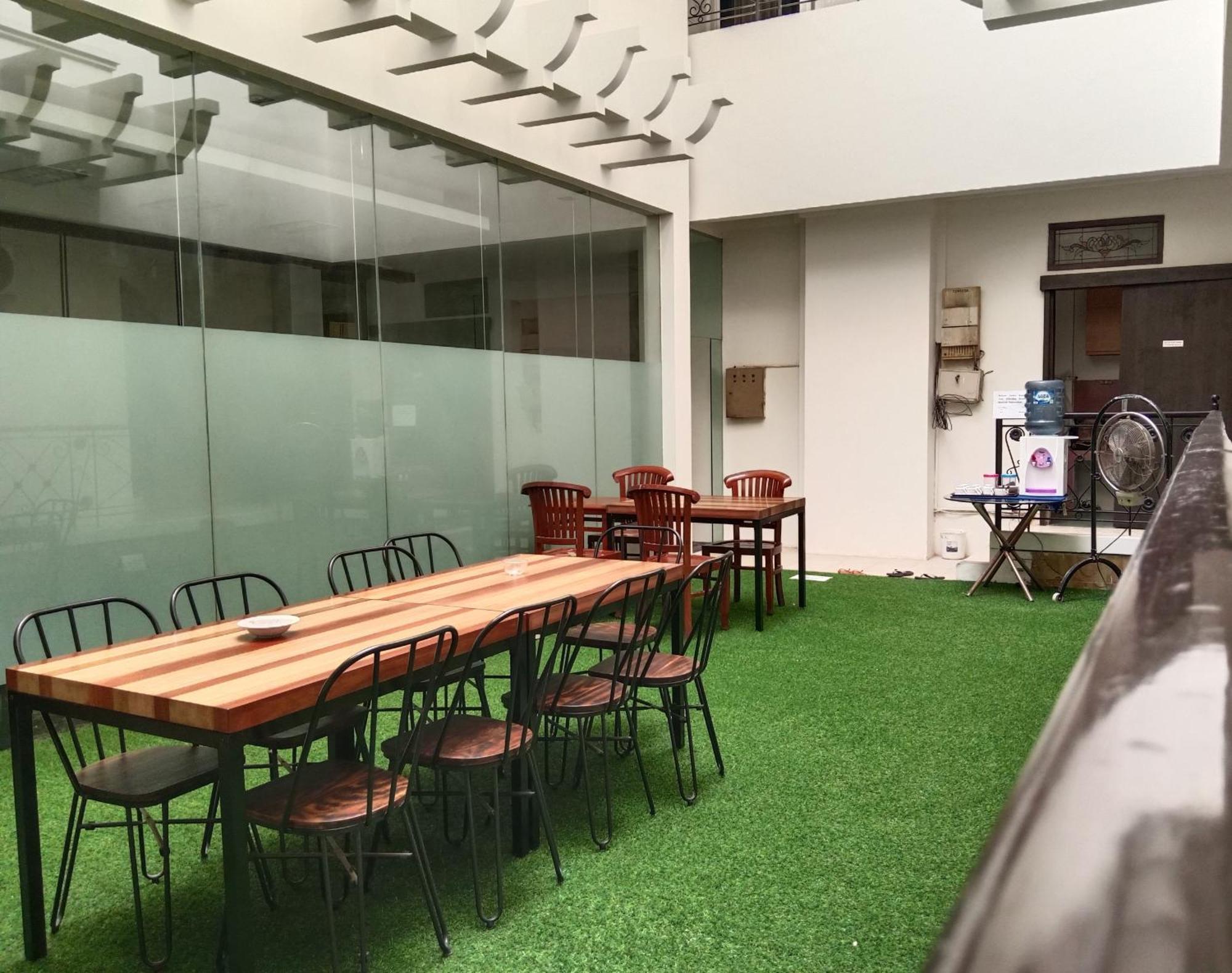 Andita Syariah Hotel Surabaya Ngoại thất bức ảnh