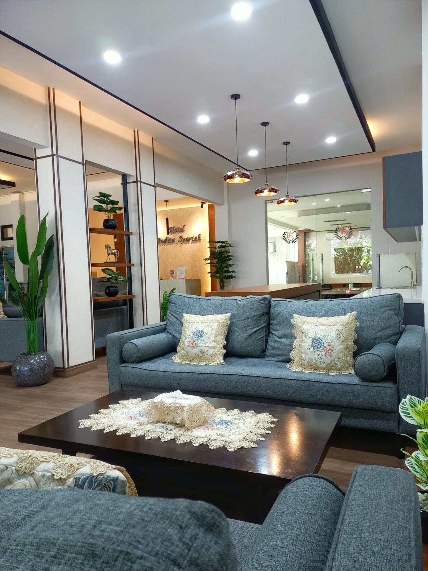 Andita Syariah Hotel Surabaya Ngoại thất bức ảnh